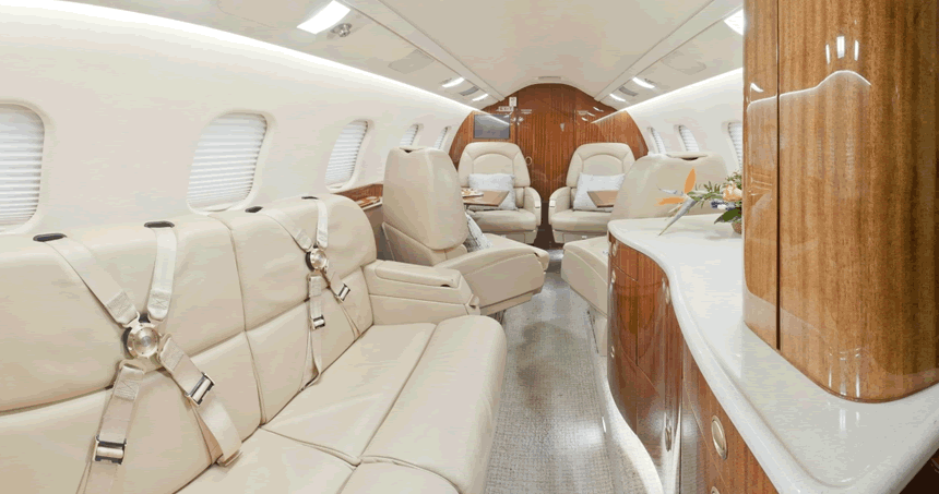Charter This Learjet 60xr Biggin Hill Based Private Jet For
