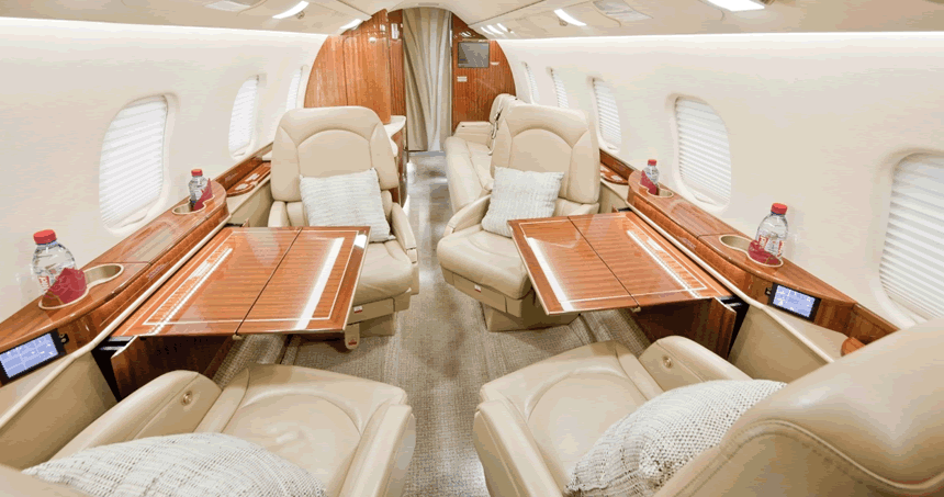 Charter Learjet 60xr Cabin 3