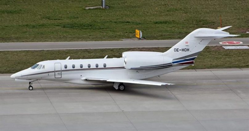 Cessna Citation X preparing to taxi