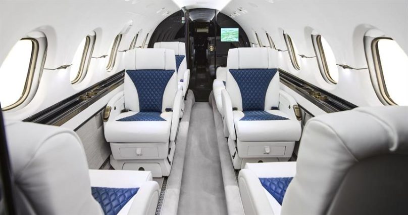 Hawker 900xp cabin seating